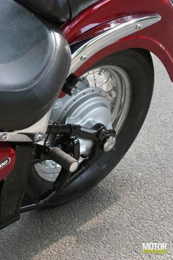 Intruderc800_32_large.jpg