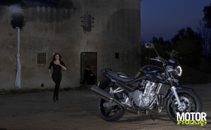 suzuki_bandit650_1250_1-2.jpg