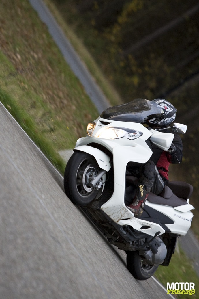Suzuki Burgman 400 AZ