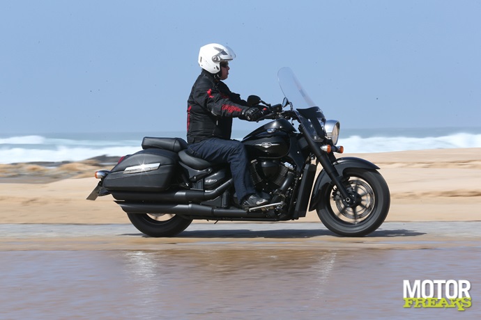 Suzuki C1500BT Intruder