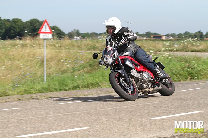 Suzuki 2014 Gladius Trophy