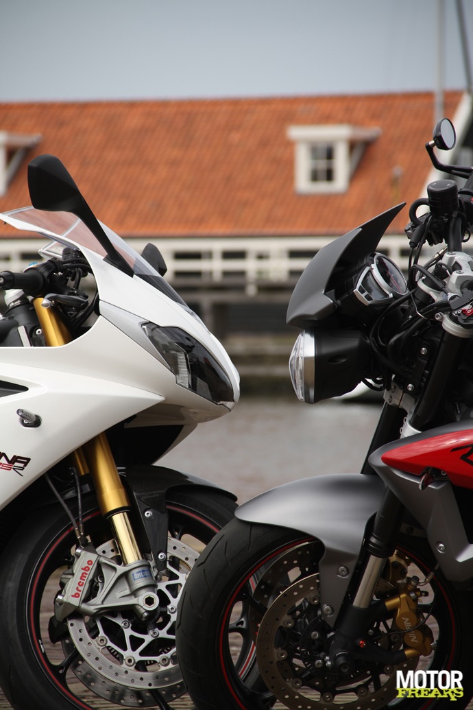 Triumph Daytona 675R vs Street Triple_R