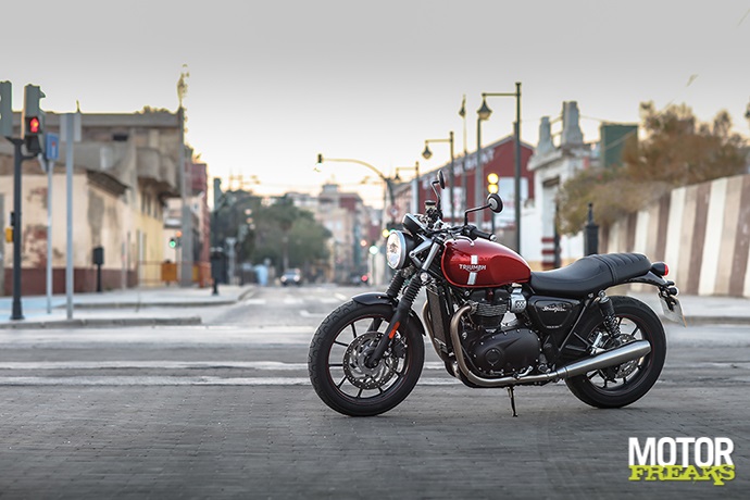 Triumph Street Twin