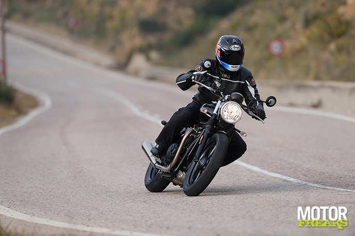 Triumph Street Twin