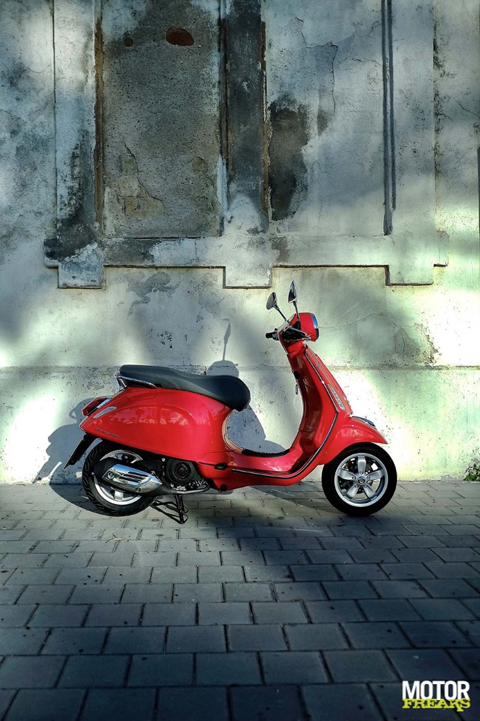 Vespa Primavera 125