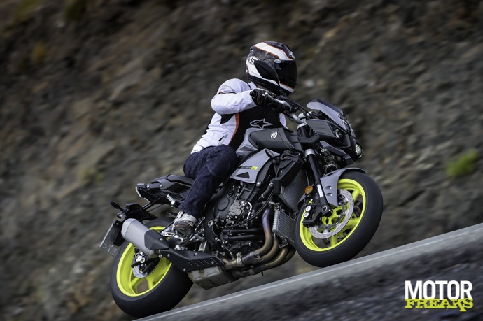 Yamaha-MT-10