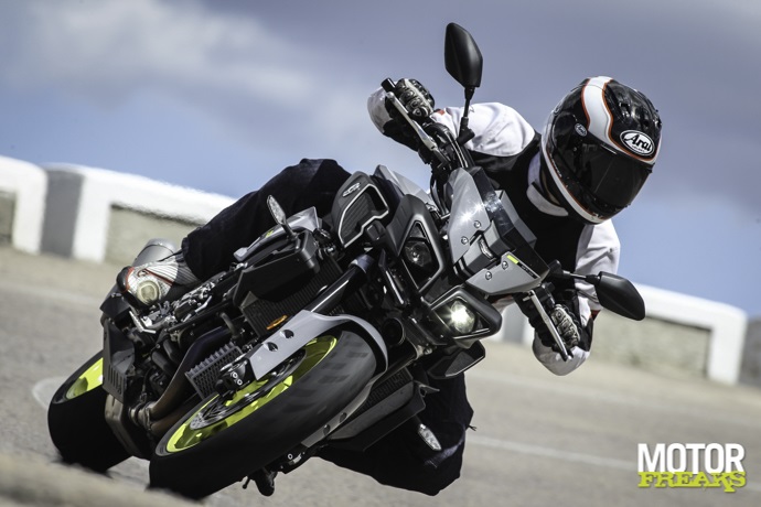 Yamaha-MT-10