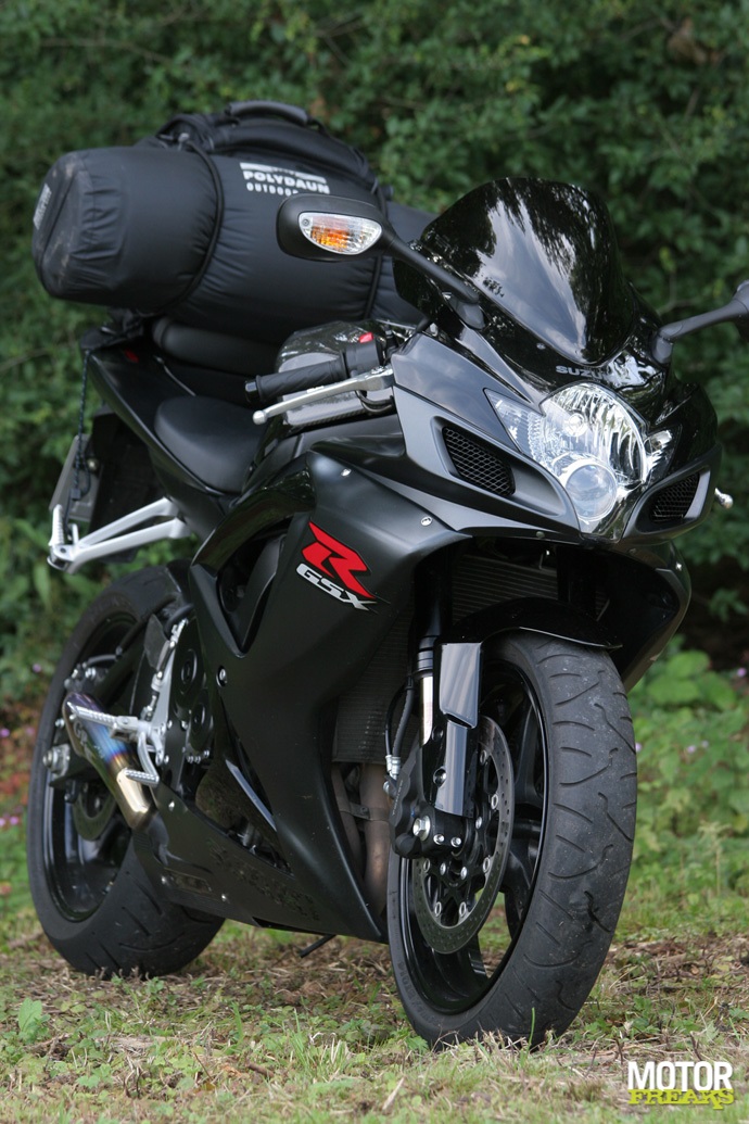Kampeertest_Suzuki_GSX-R750_IMG_8643.jpg