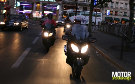 Paris_by_motorscooter_IMG_0569.jpg
