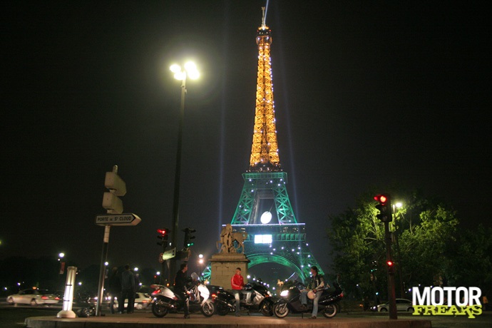 Paris_by_motorscooter_IMG_0609.jpg