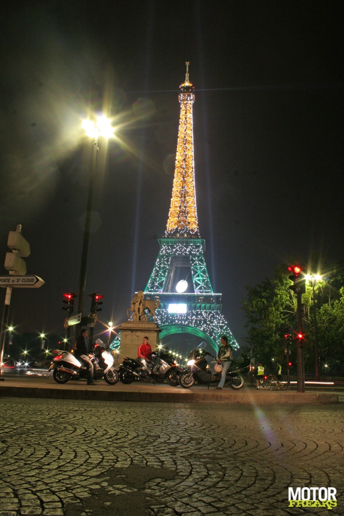 Paris_by_motorscooter_IMG_0622.jpg