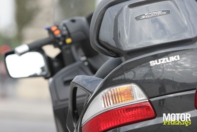 Paris_by_motorscooter_IMG_0848.jpg