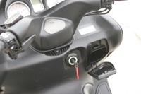 Paris_by_motorscooter_IMG_0901.jpg