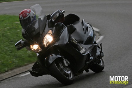 Paris_by_motorscooter_IMG_1017.jpg