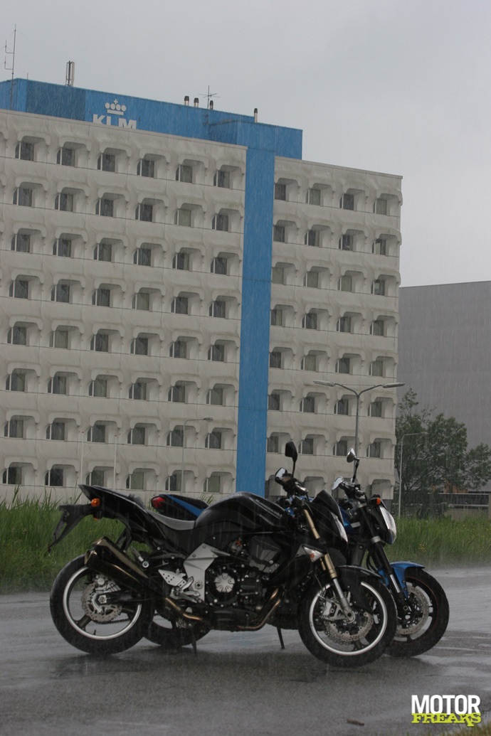 Z1000_FZ1_2007_IMG_8125.jpg
