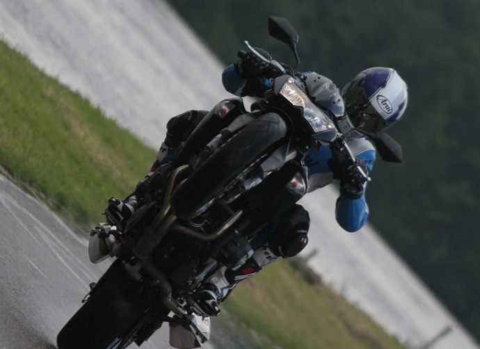 Z1000_FZ1_2007_IMG_8206.jpg