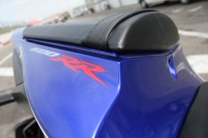 zx6r-cbr600rr_6_5_l.jpg