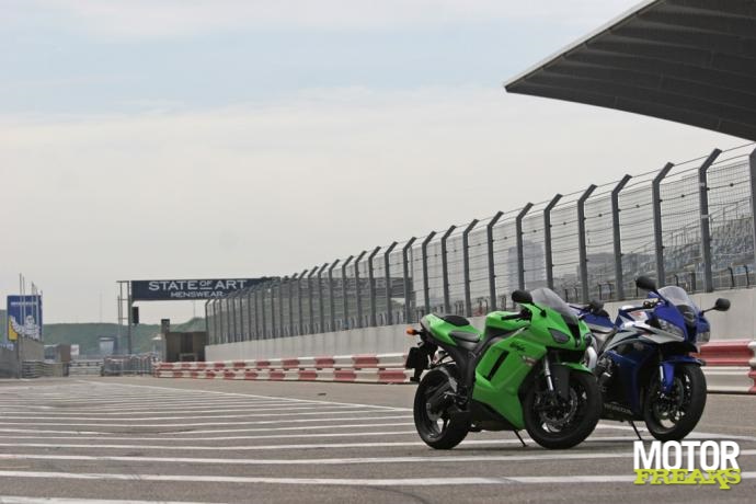 zx6r-cbr600rr_8_1_l.jpg