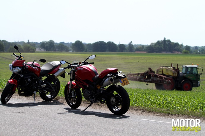 Ducati Monster 796 vs. Triumph Street Triple R