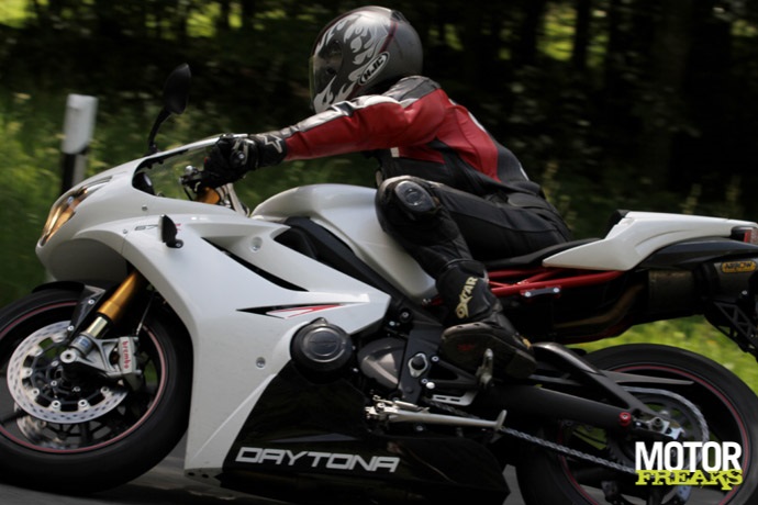 Triumph Daytona 675R 2011