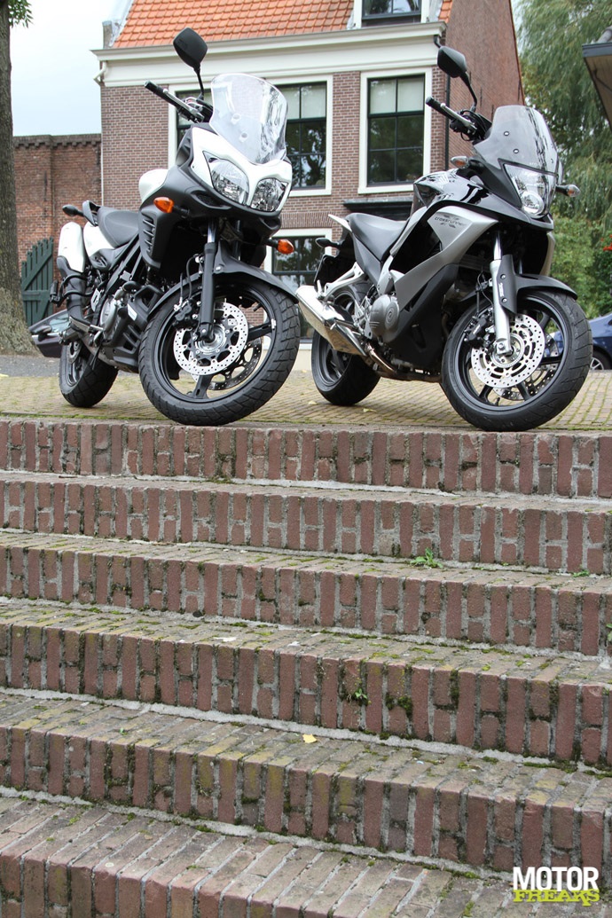 V-Strom versus Crossrunner