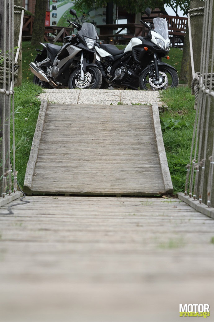 V-Strom versus Crossrunner