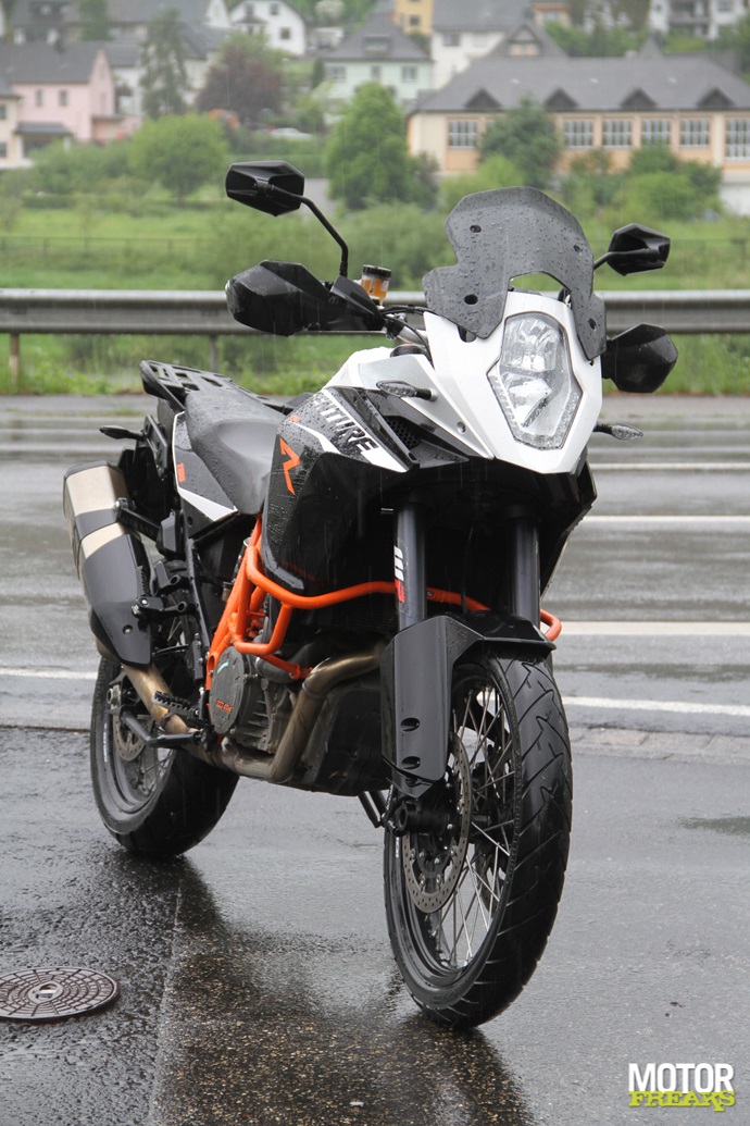 KTM Adventure R