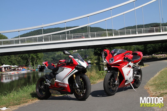 MV Agusta F4RR vs. Ducati 1199 Panigale Tricolore