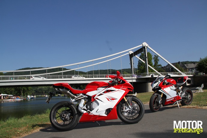 MV Agusta F4RR vs. Ducati 1199 Panigale Tricolore