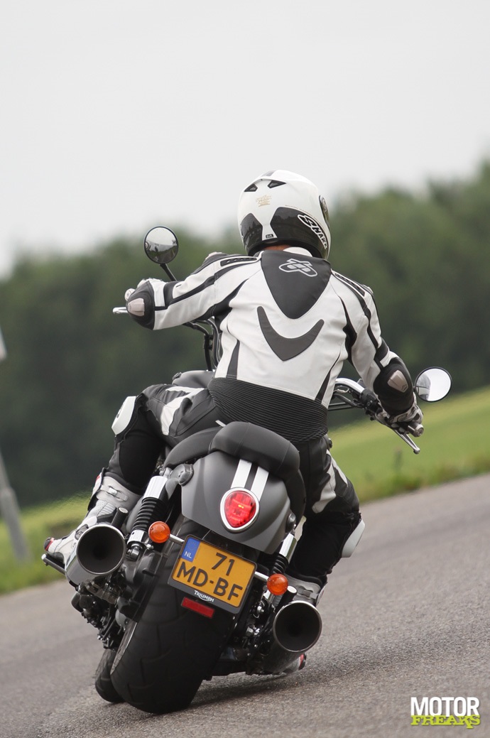 Triumph Rocket III Roadster