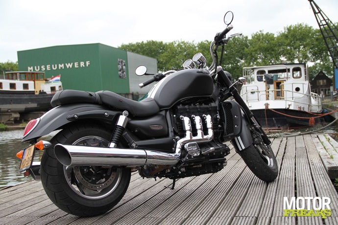 Triumph Rocket III Roadster