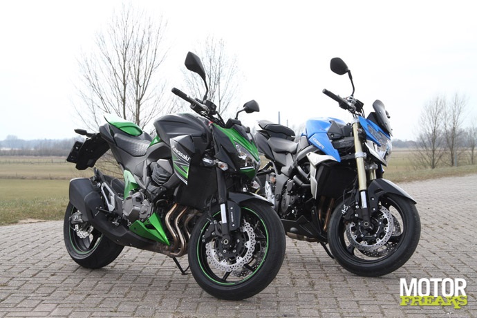 Kawasaki Z800 vs Suzuki GSR750