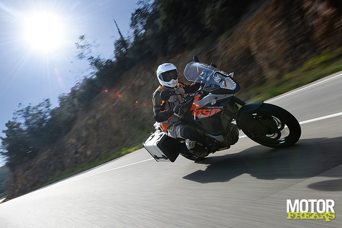 KTM 1050_Adventure_Tracking_3