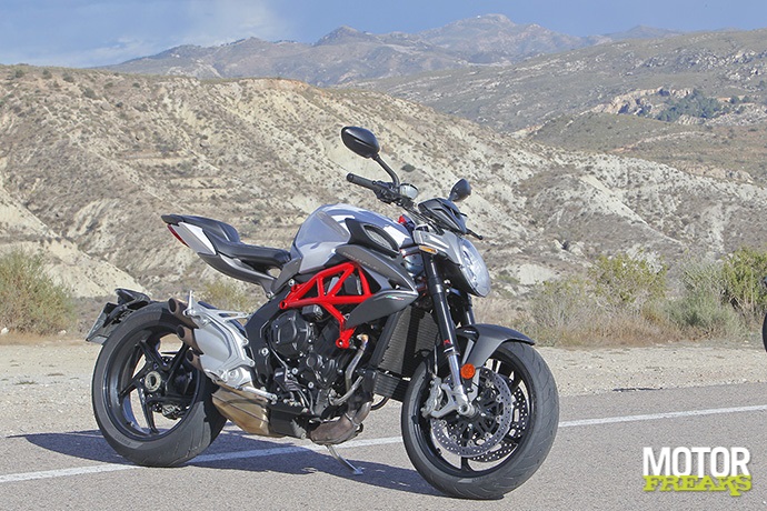 MV Agusta Brutale 800