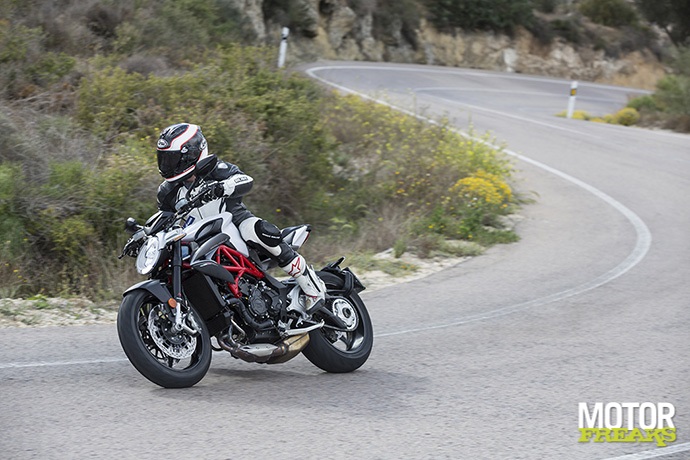 MV Agusta Brutale 800