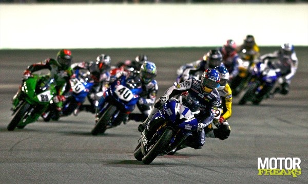 Daytona200_1.jpg